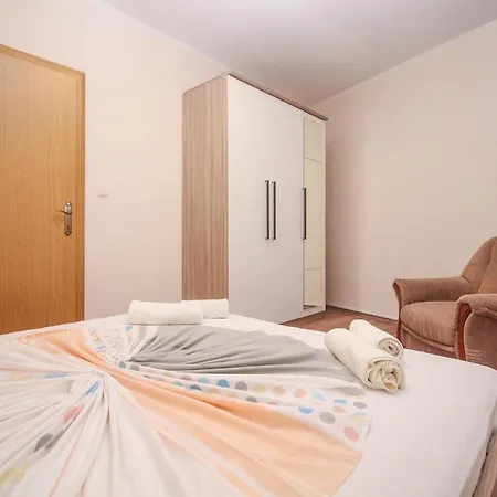 Rogoznica 1087f Apartamento *